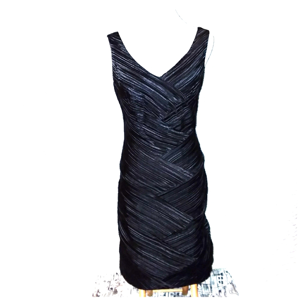 Max and Cleo dress